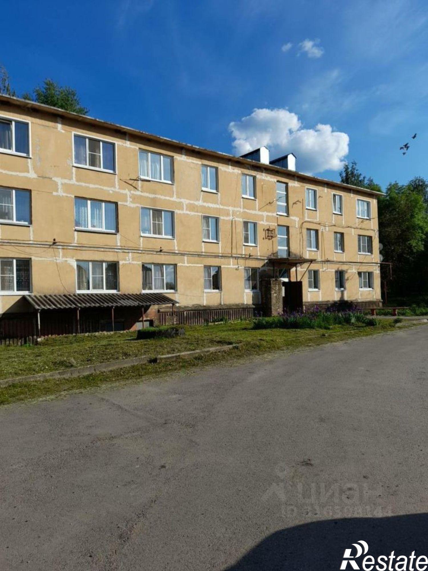 Купить квартиру за 420 000 рублей на Микрорайон, 4