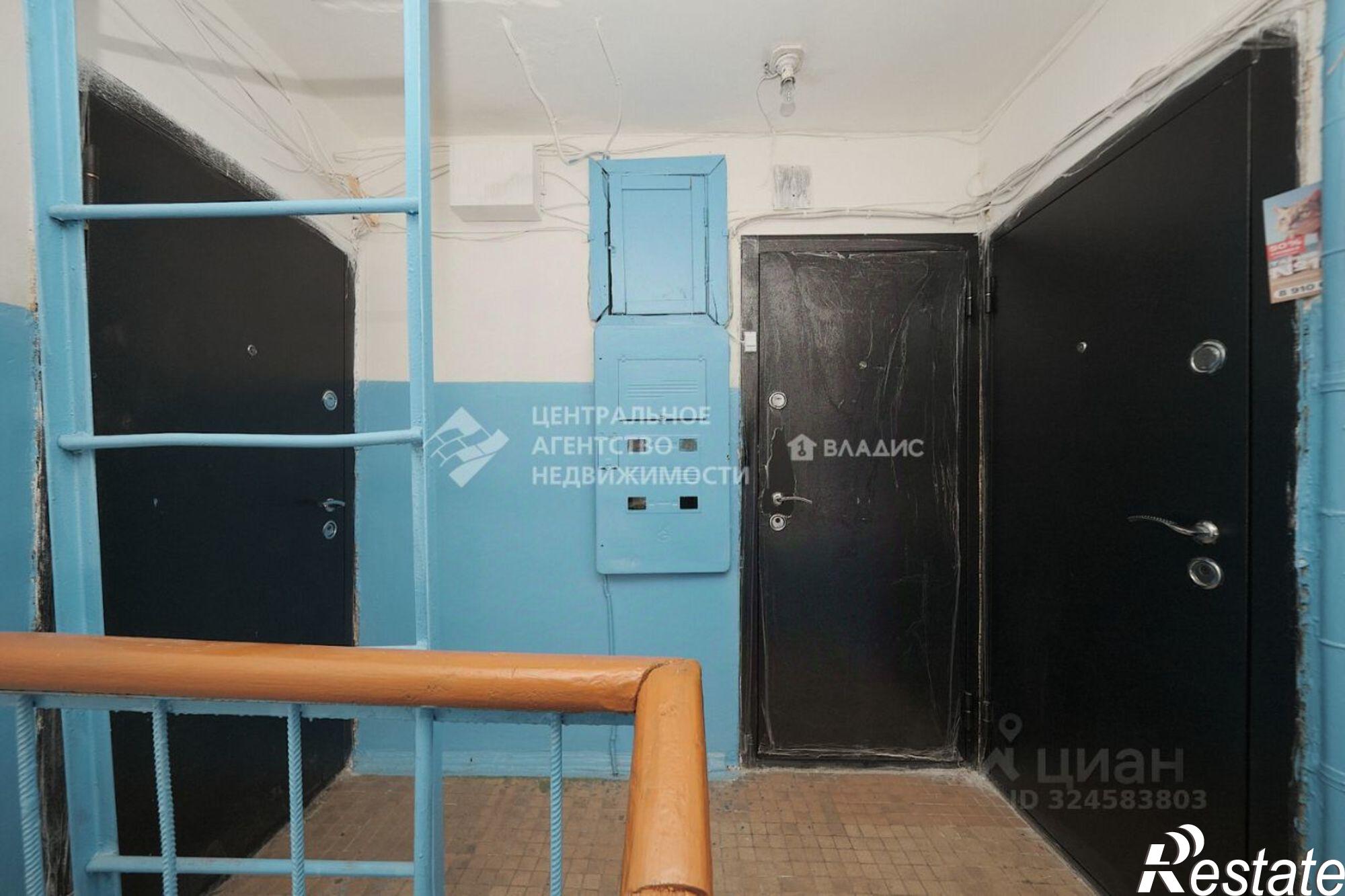 Купить квартиру за 2 100 000 рублей на Станкозаводская улица, 17 к1