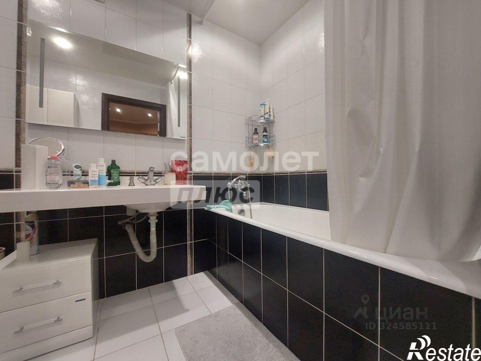 Купить квартиру за 6 100 000 рублей на улица Тимакова, 21А