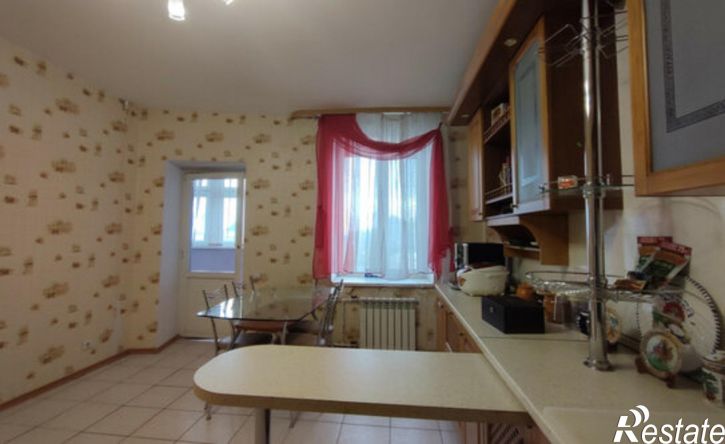 3-комн квартира Рязань, улица Маяковского, 49