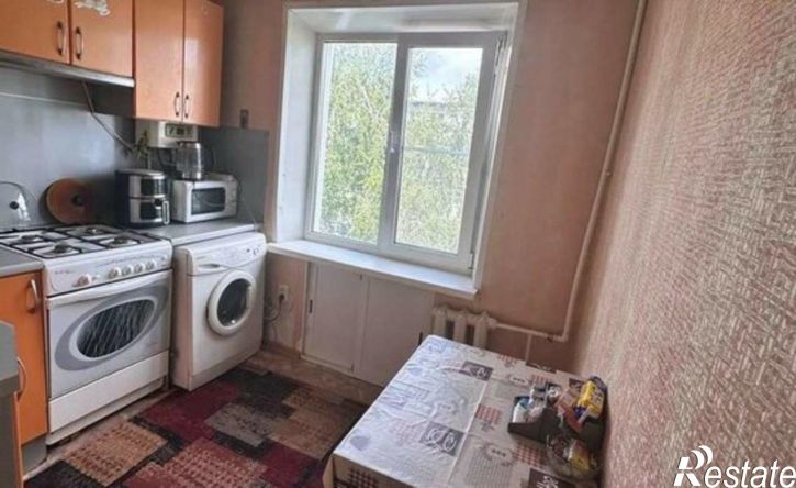 2-комн квартира ул Комарова, 8,  д. 8