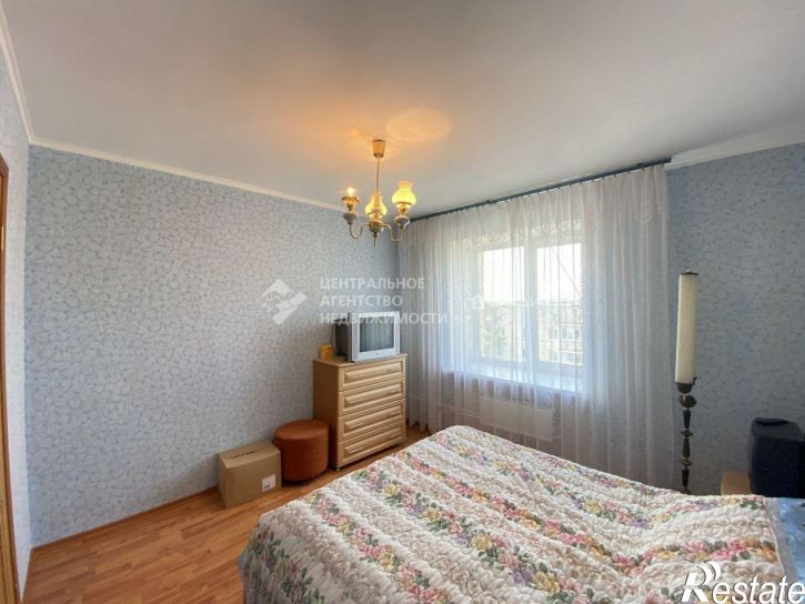 2-комн квартира микрорайон АЗМР, 30