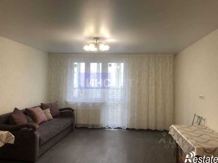 1-комн квартира улица Ушакова,дом 2к1