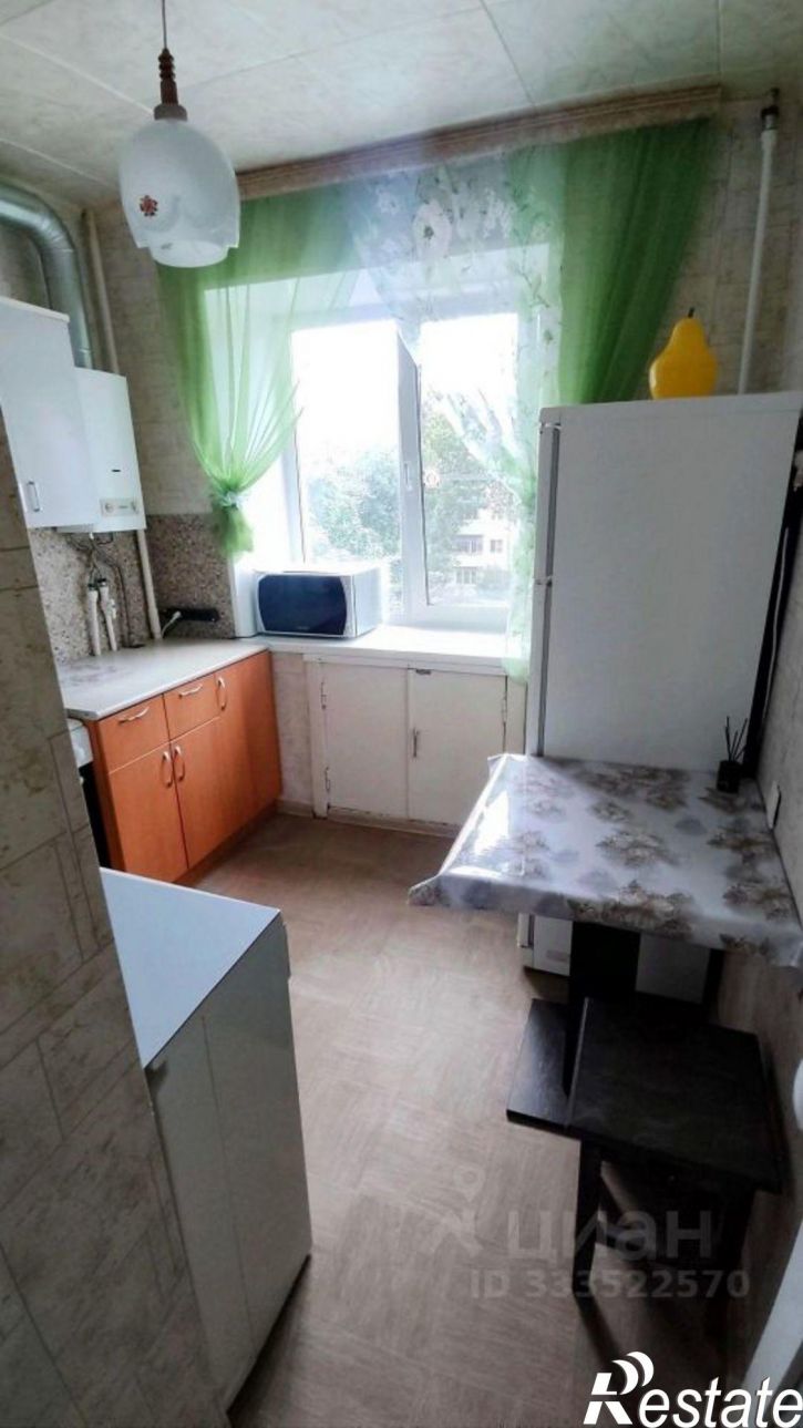1-комн квартира Центральный м-н, Скоморошинская улица, 16