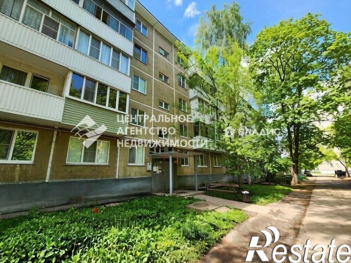 4-комн квартира проспект Энергетиков, 12,  д. 12