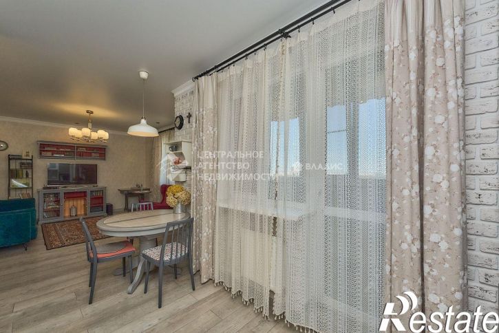 3-комн квартира Октябрьская улица, 65,  д. 65