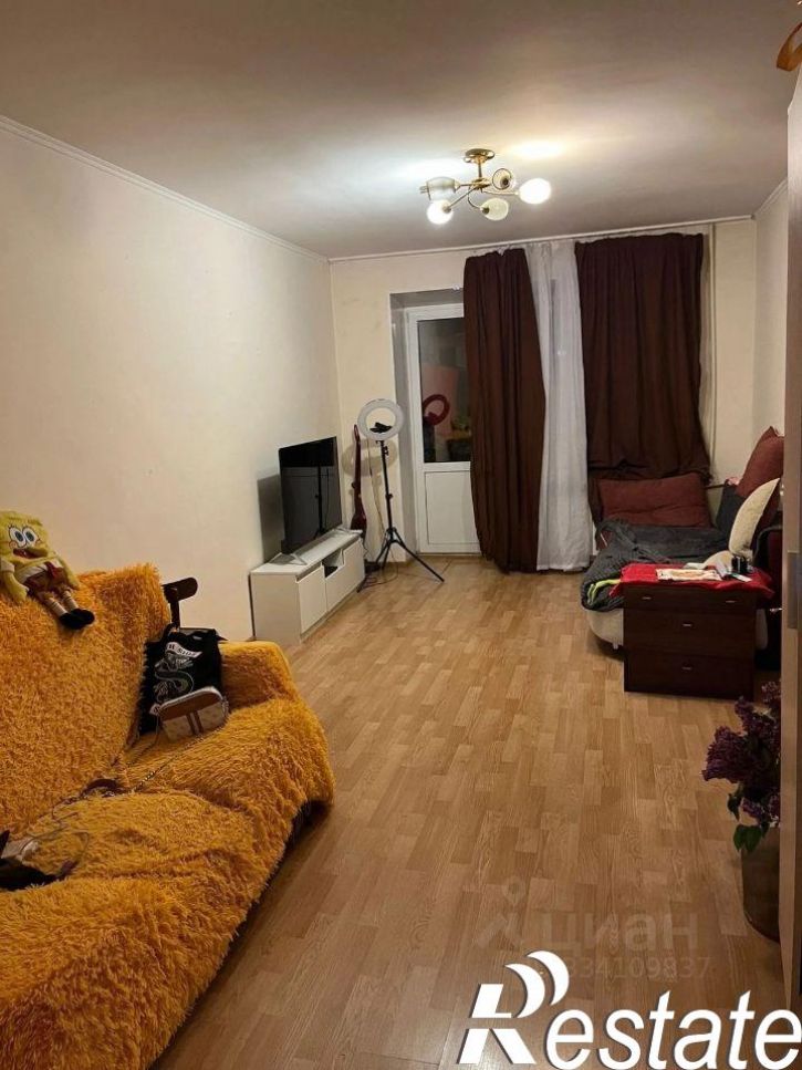 2-комн квартира улица Полетаева, 23,  д. 23