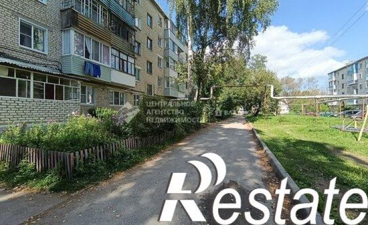 4-комн квартира Школьная улица, 16,  д. 16