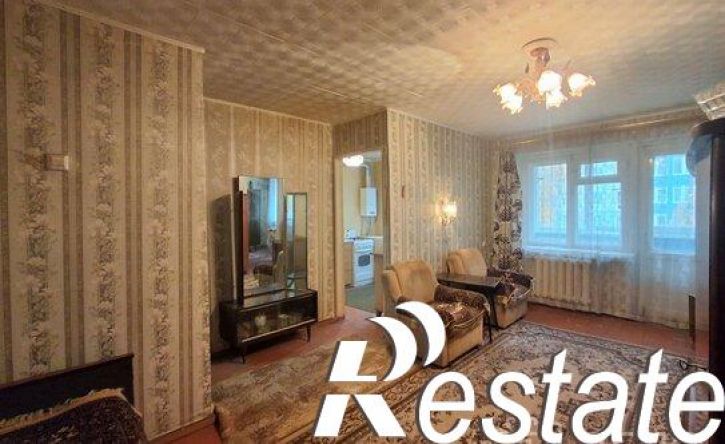 2-комн квартира улица Есенина, 63,  д. 63