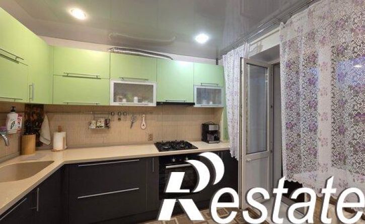 2-комн квартира улица Новосёлов, 48 к3,  д. 48 к3