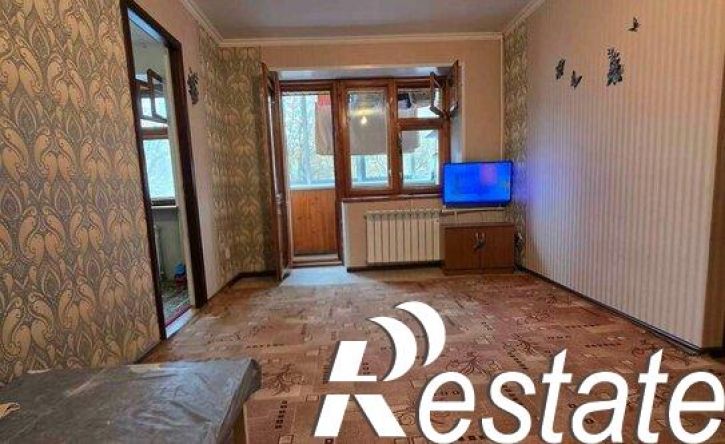 2-комн квартира улица Полетаева, 33/67,  д. 33/67