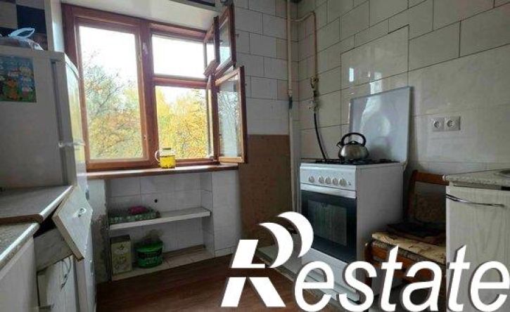 2-комн квартира улица Полетаева, 33/67,  д. 33/67